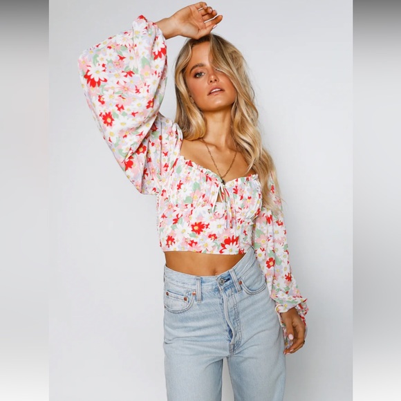 Hello Molly Floral Crop Top - Medium - Picture 4 of 7